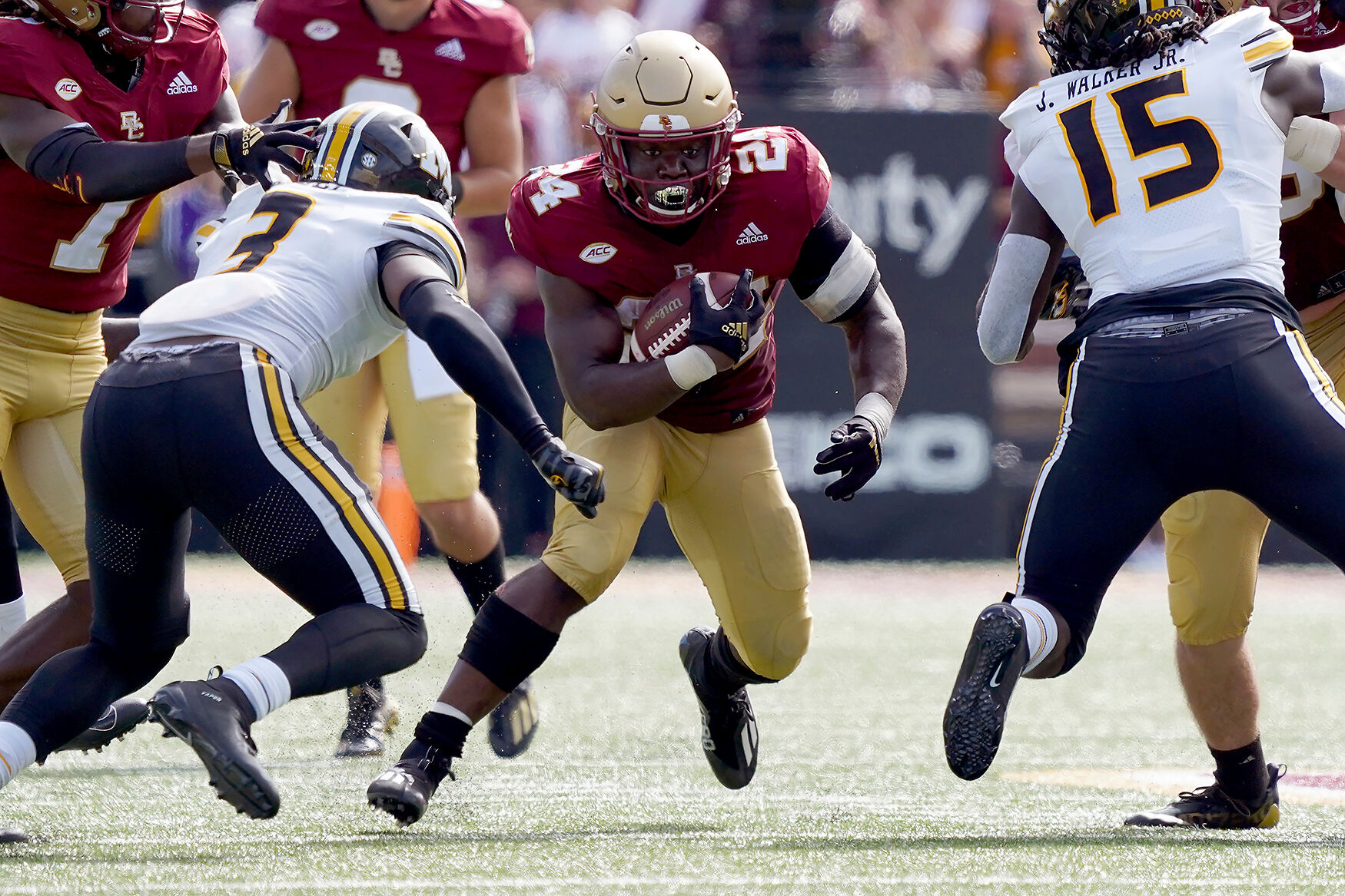 Pat Garwo III rushes through Missouri defenders